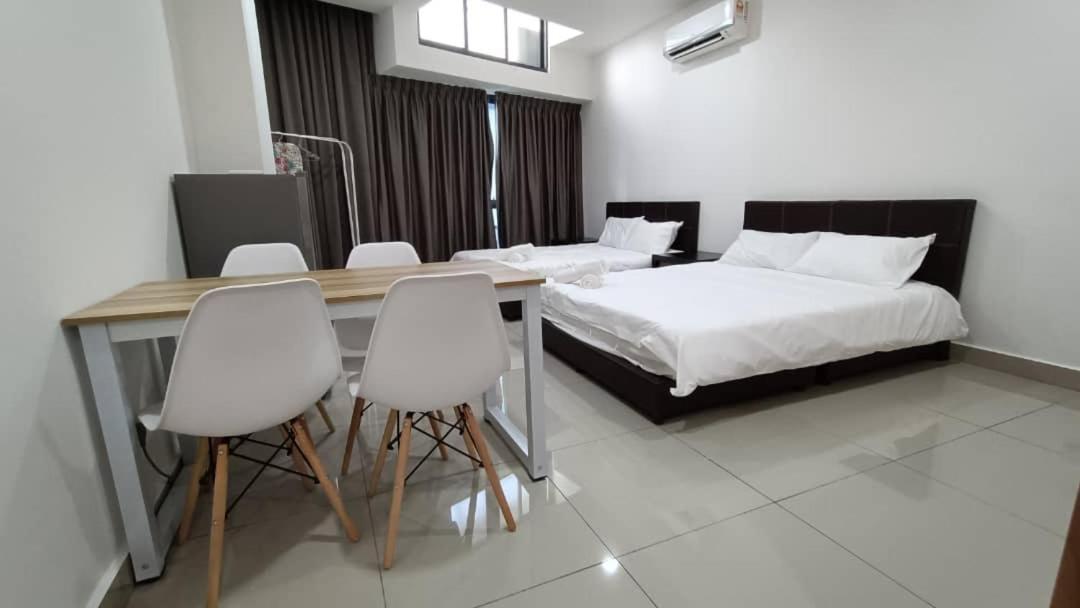 ペタリンジャヤPacific Towers Star Seksyen 13 Pj Jaya One Parking Pool Kitchenアパートメント エクステリア 写真
