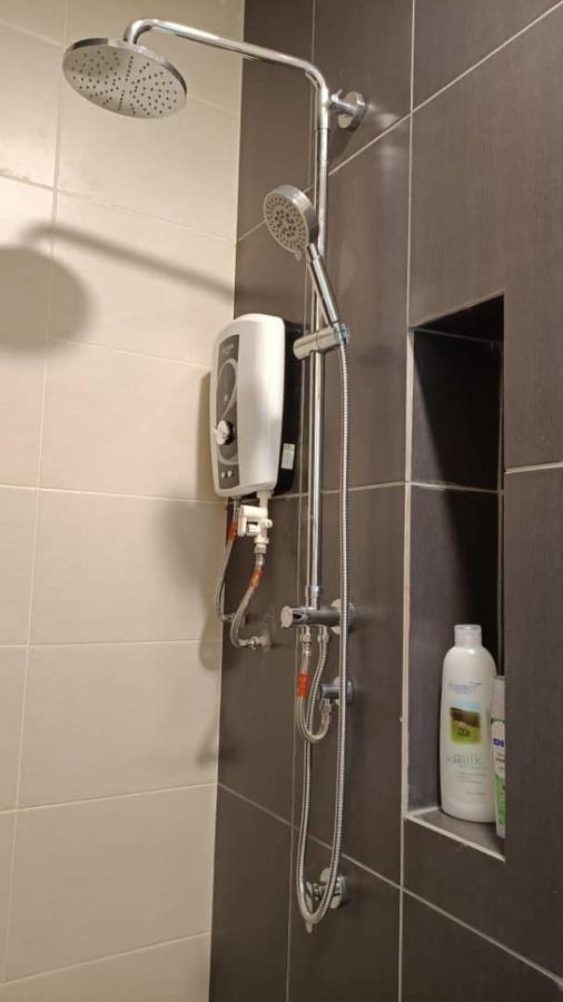 ペタリンジャヤPacific Towers Star Seksyen 13 Pj Jaya One Parking Pool Kitchenアパートメント エクステリア 写真